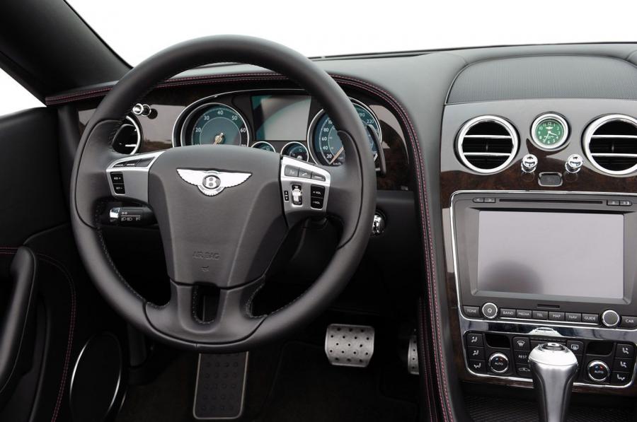  Bentley Continental GTC 2012 года  (фото 111 из 141)